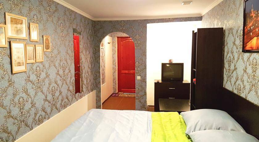 Отель малахово. Гостиница усадьба томилино. Отель в малаховке на сутки. Тюмень малахово улица. Отель малахово.